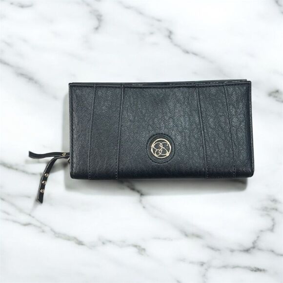 1008-6 Jessica Simpson Black and White Patterned Women's wallet - Picture 1 of 11